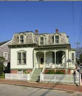 Pet-friendly-The-Centerboard-Inn-IN-Nantucket-MA