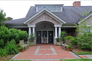 Pet-friendly-offshore-animal-hospital-in-pet-friendly-nantucket-MA